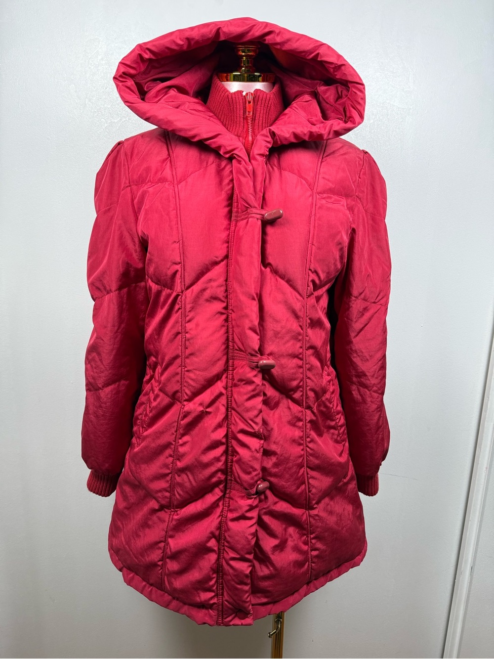 Vintage Down Hooded Puffer Coat Made in Korea Red Women’s Jacket Size Small